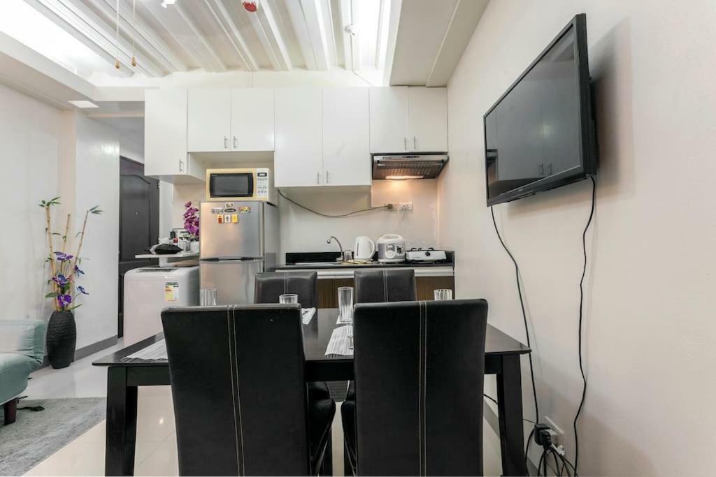 Jen'S Paranaque City Apartment 马尼拉 外观 照片